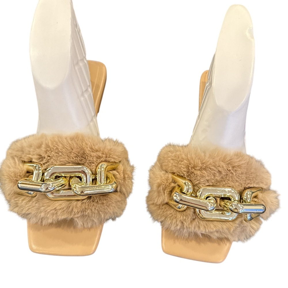 Zara faux fur sandals